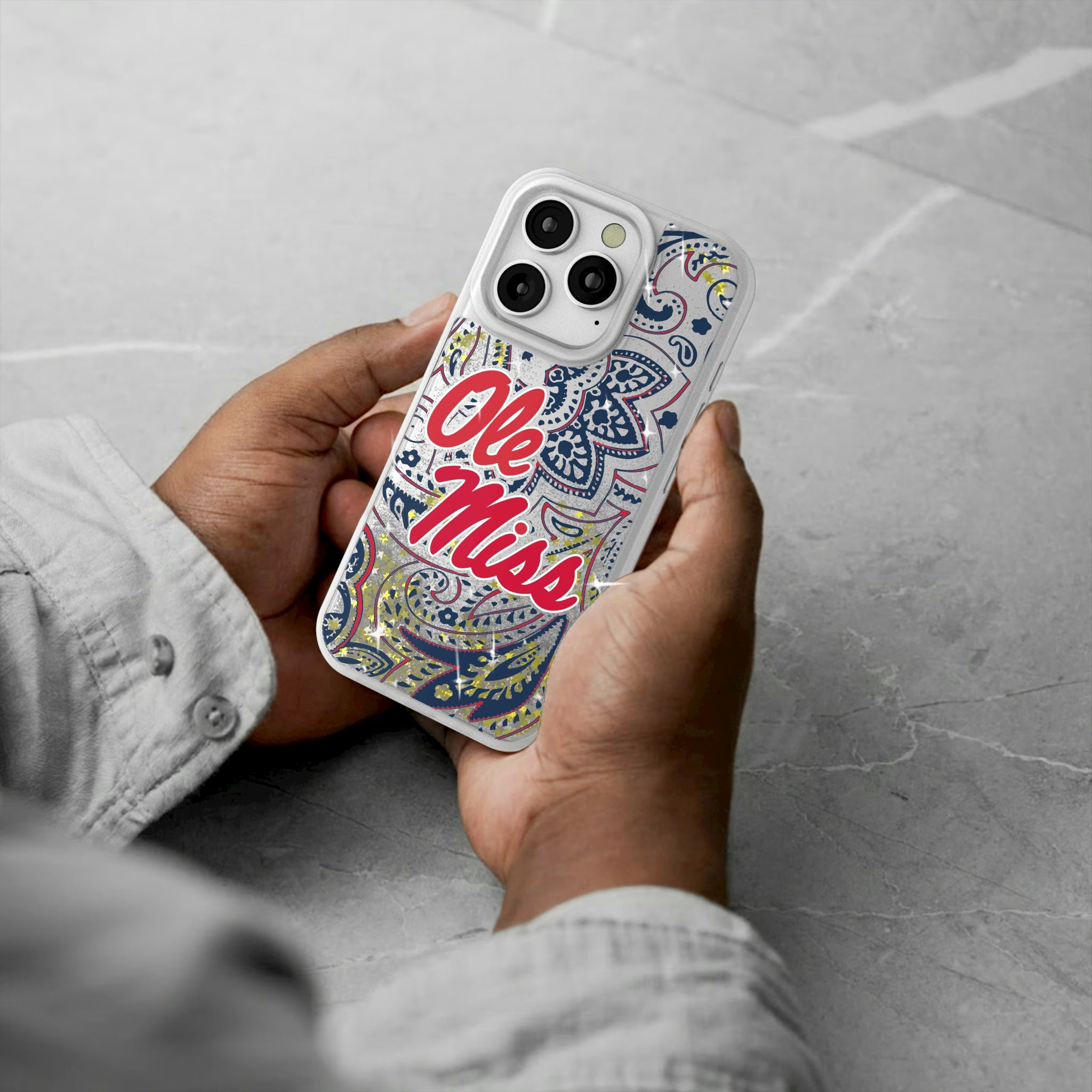 University of Mississippi Rebels Paisley iPhone Glitter Phone Case for Apple iPhone - Lifestyle#Device_iPhone 16 Pro