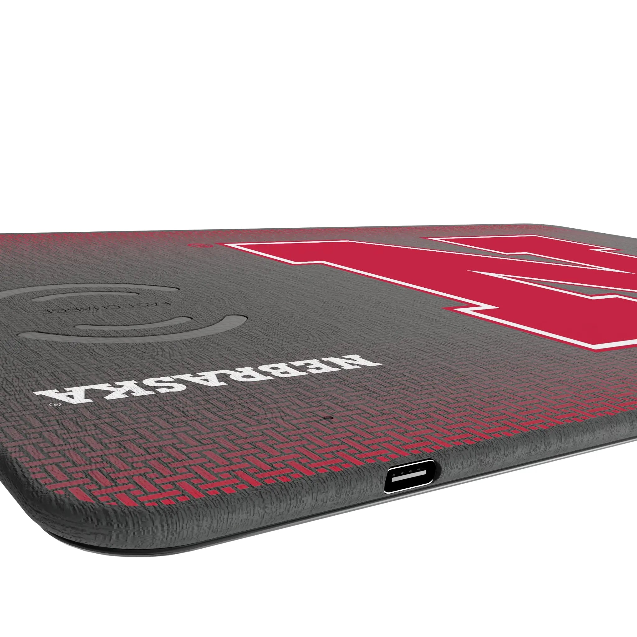 University of Nebraska Huskers Block N Linen 15-Watt Wireless Charger and Mouse Pad