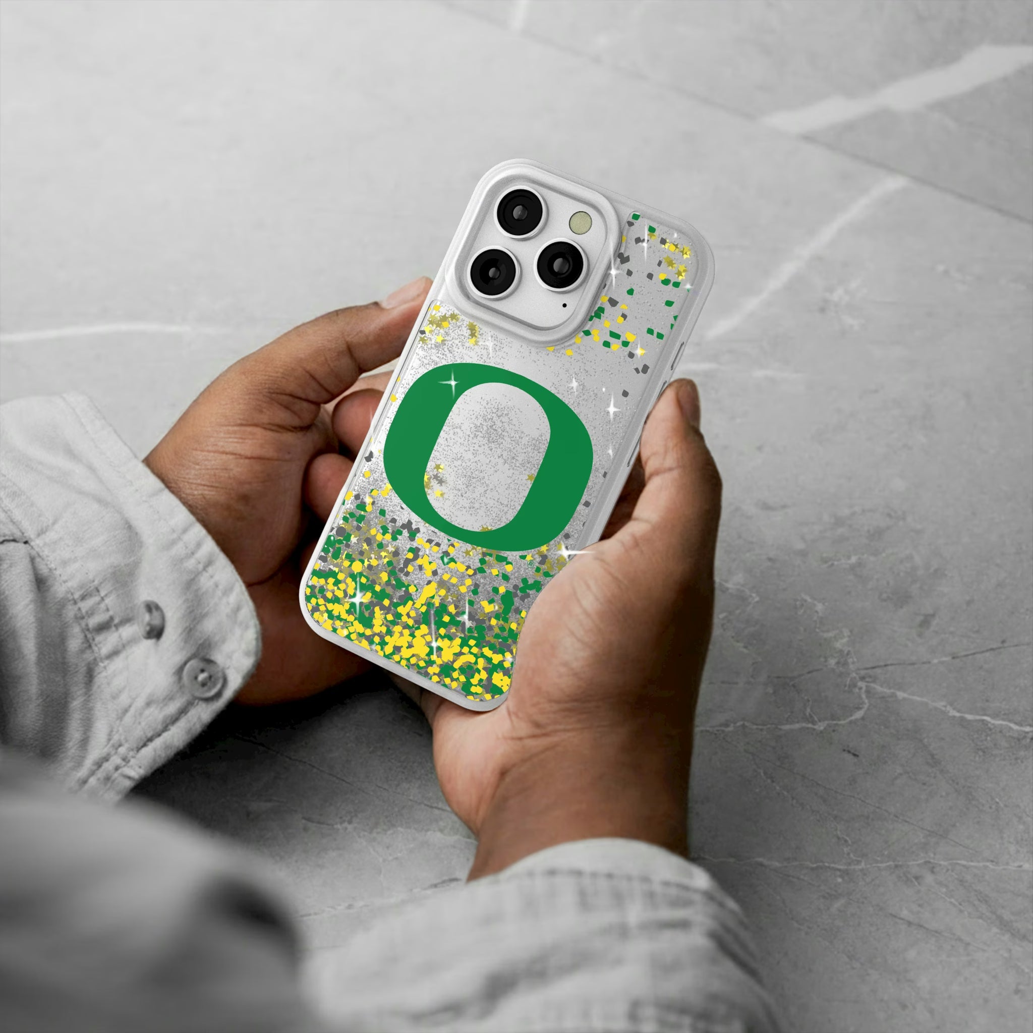 University of Oregon Ducks Confetti iPhone Glitter Phone Case for Apple iPhone - Lifestyle#Device_iPhone 16 Pro