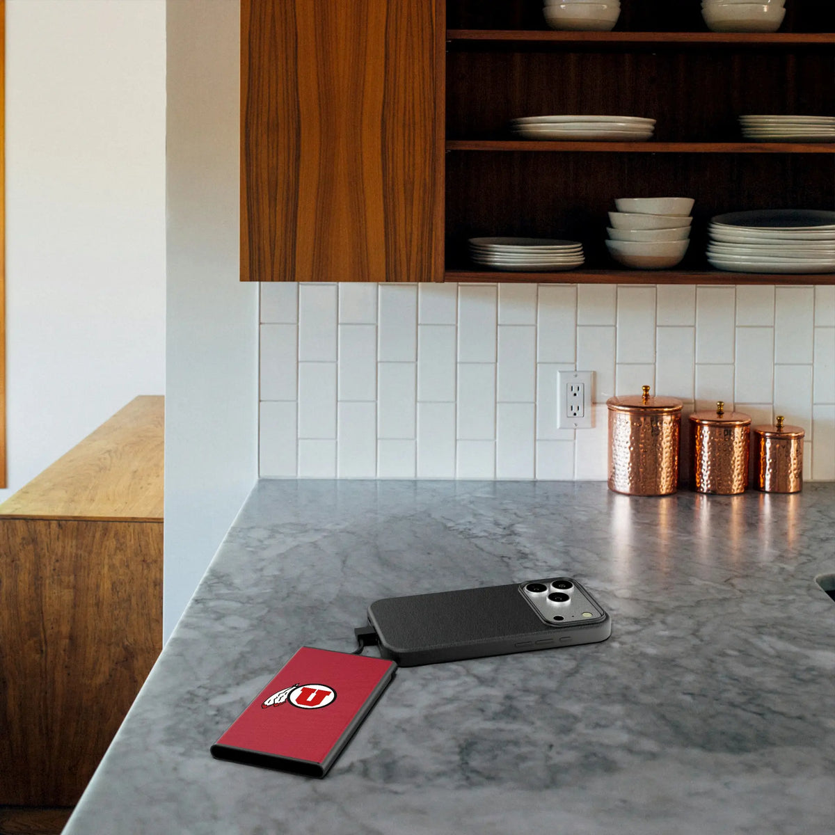 University of Utah Utes Solid 5000mAh Flat Power Bank - Lifestyle