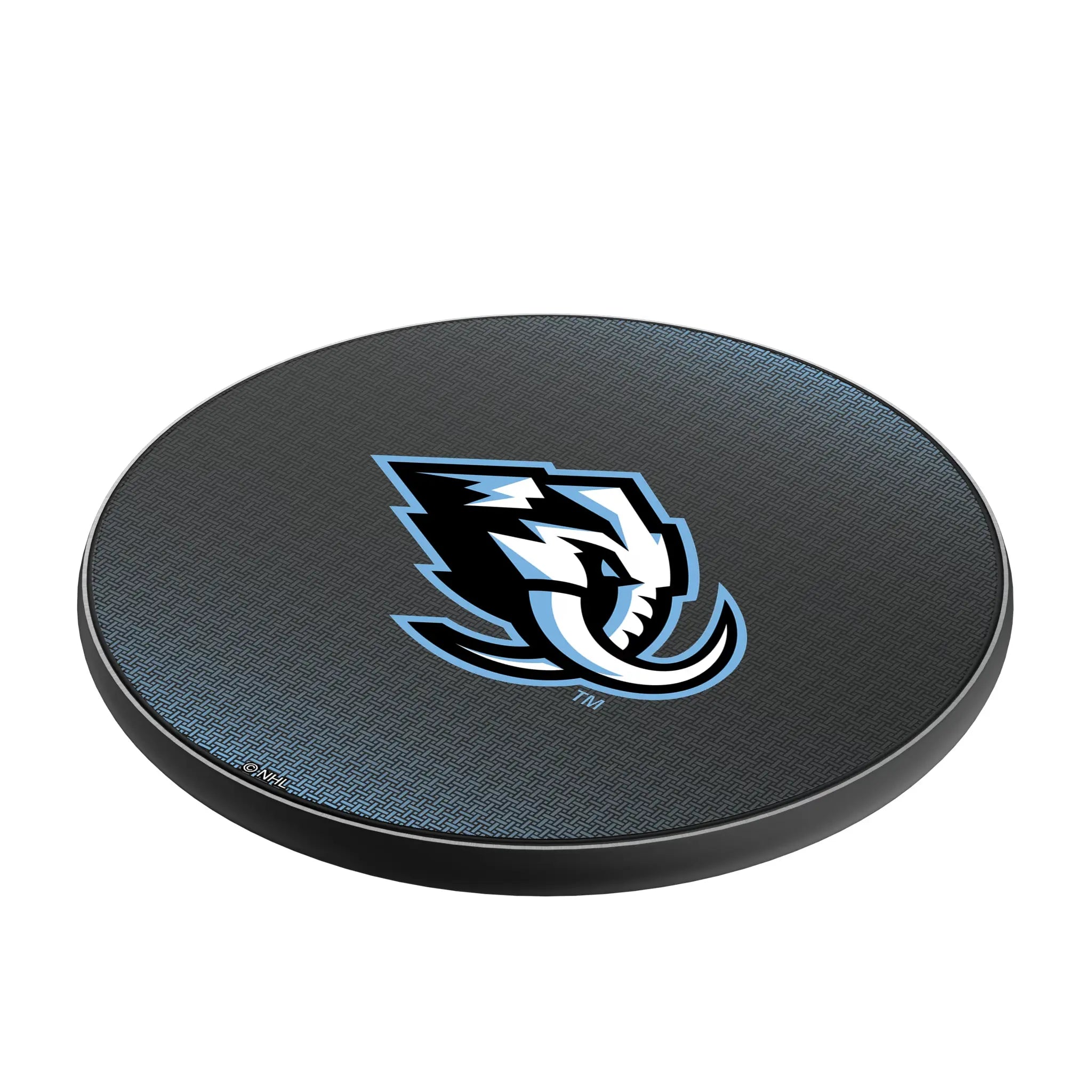 Utah Mammoth Linen 15-Watt Wireless Charger - Isometric View