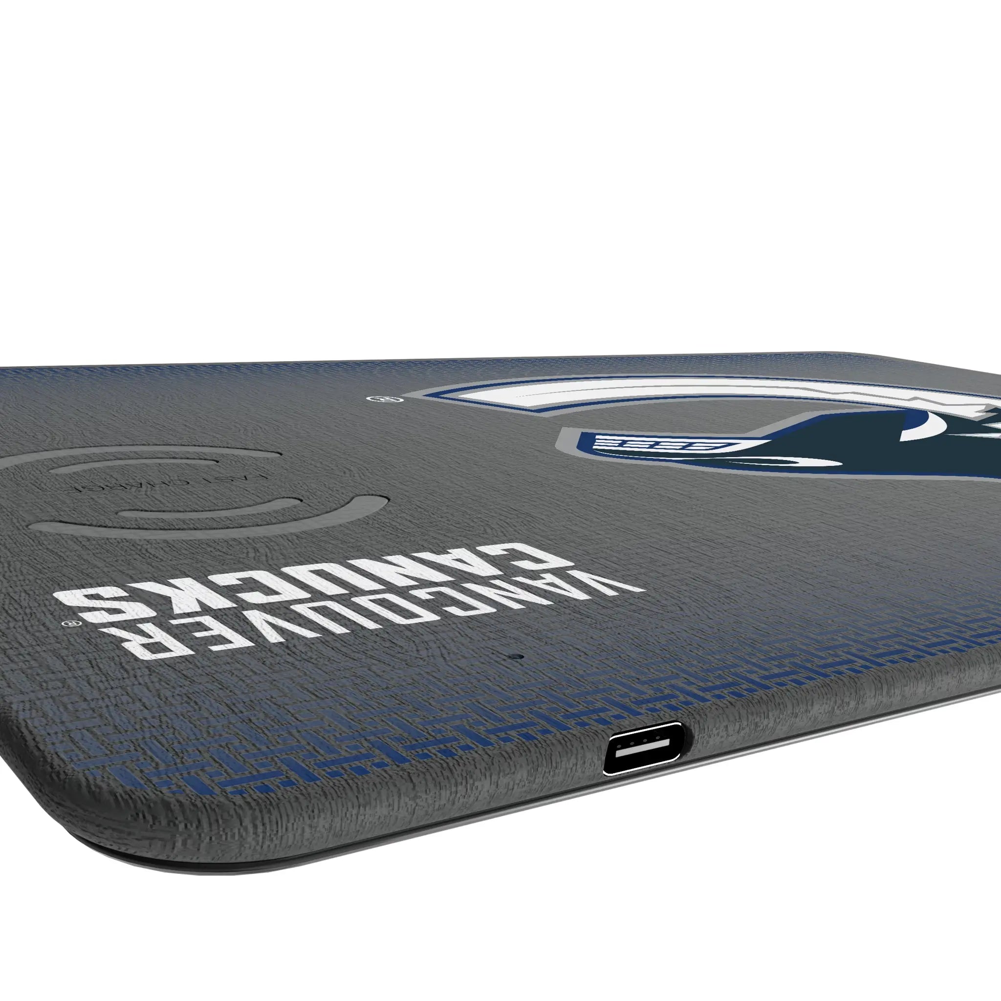 Vancouver Canucks Linen 15-Watt Wireless Charger and Mouse Pad