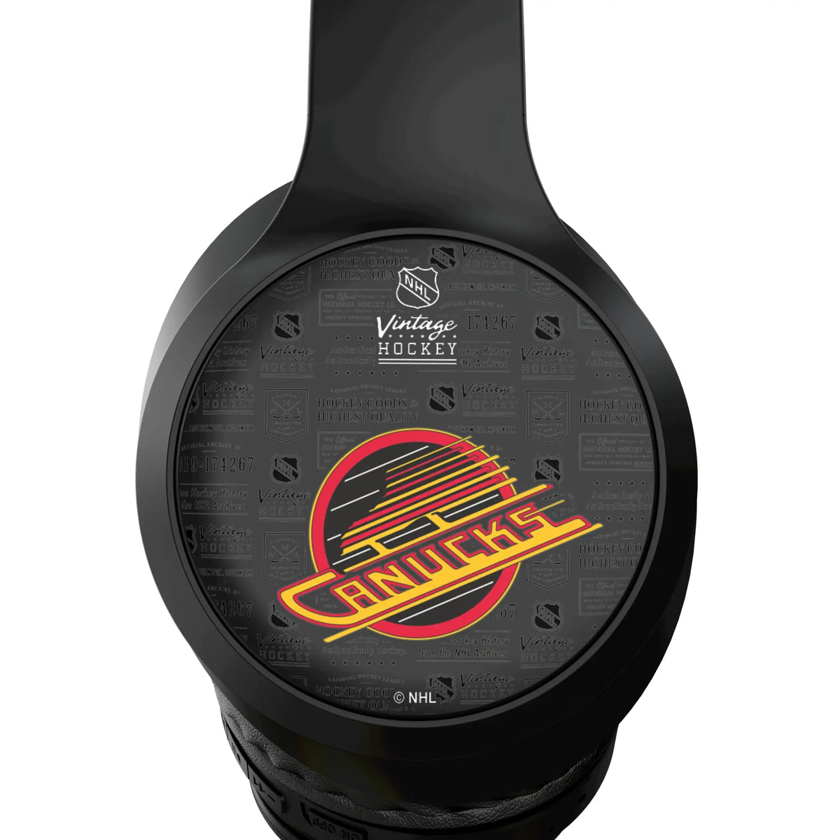 Throwback Wireless Over-Ear Headphones With Case - Detail