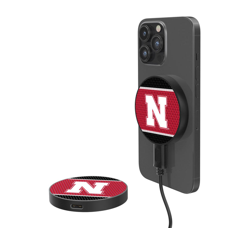 Nebraska Huskers N Mesh 15-Watt Wireless Magnetic Charger