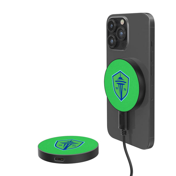 Seattle Sounders FC   Solid 15-Watt Wireless Magnetic Charger