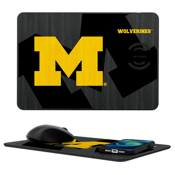 Michigan Wolverines Monocolor Tilt 15-Watt Wireless Charger and Mouse Pad