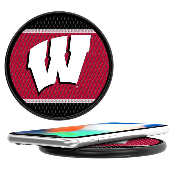 Wisconsin Badgers Mesh 15-Watt Wireless Charger