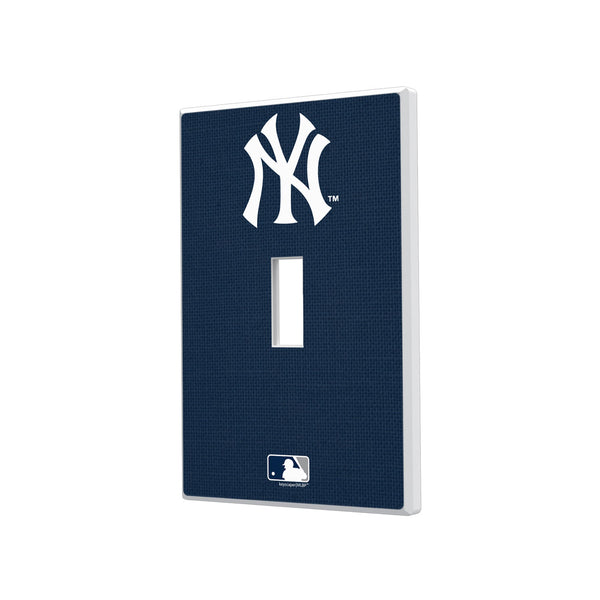New York Yankees Solid Hidden-Screw Light Switch Plate - Single Toggle